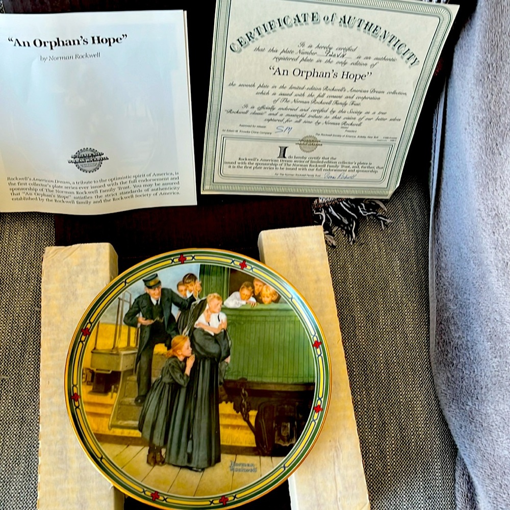 Norman Rockwell collectors plate # 9204H An Orphan's Hope BRADEX no. 84-R70-7-7
